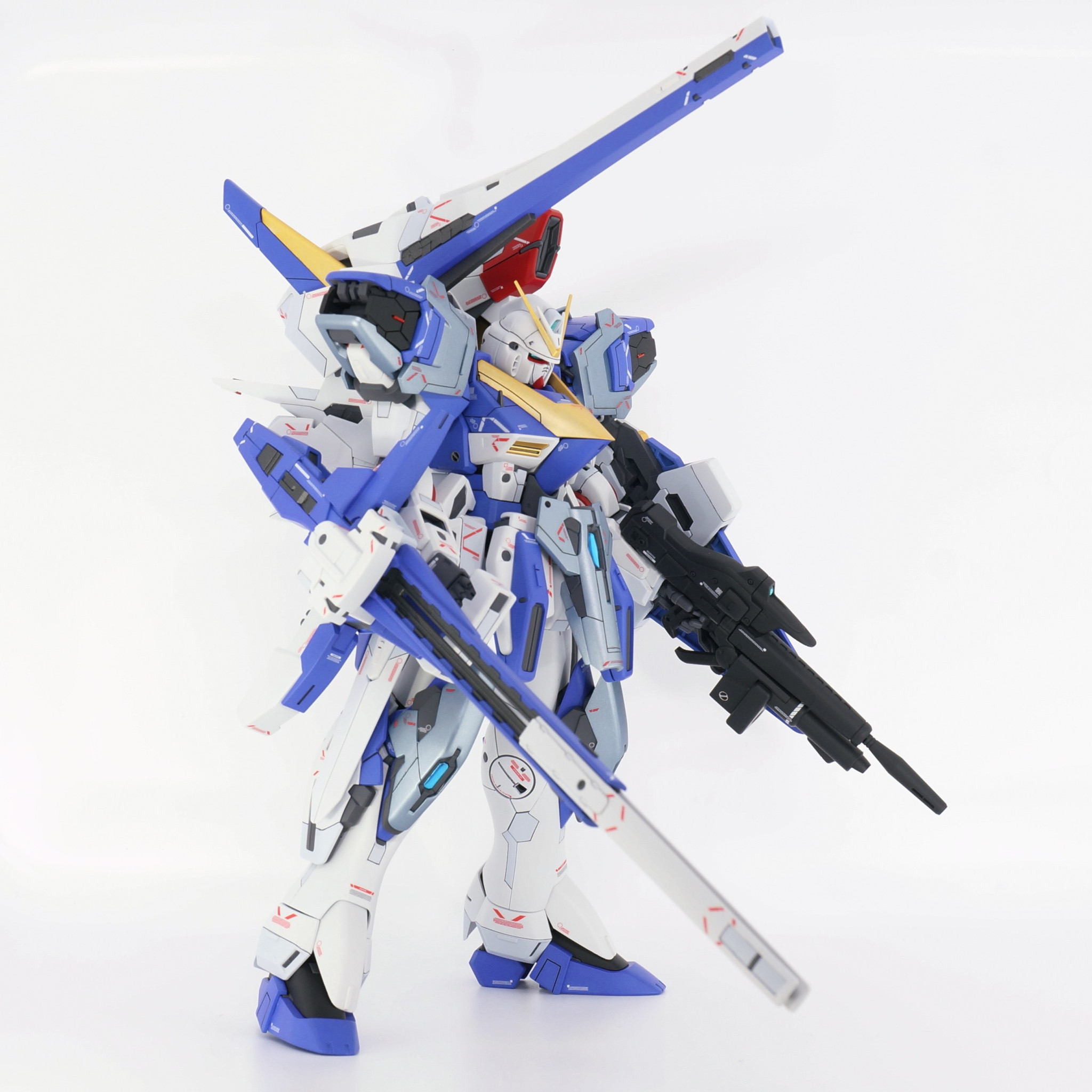 MG V2アサルトバスターガンダム Ver.Ka｜まぐろんGPさんのガンプラ作品