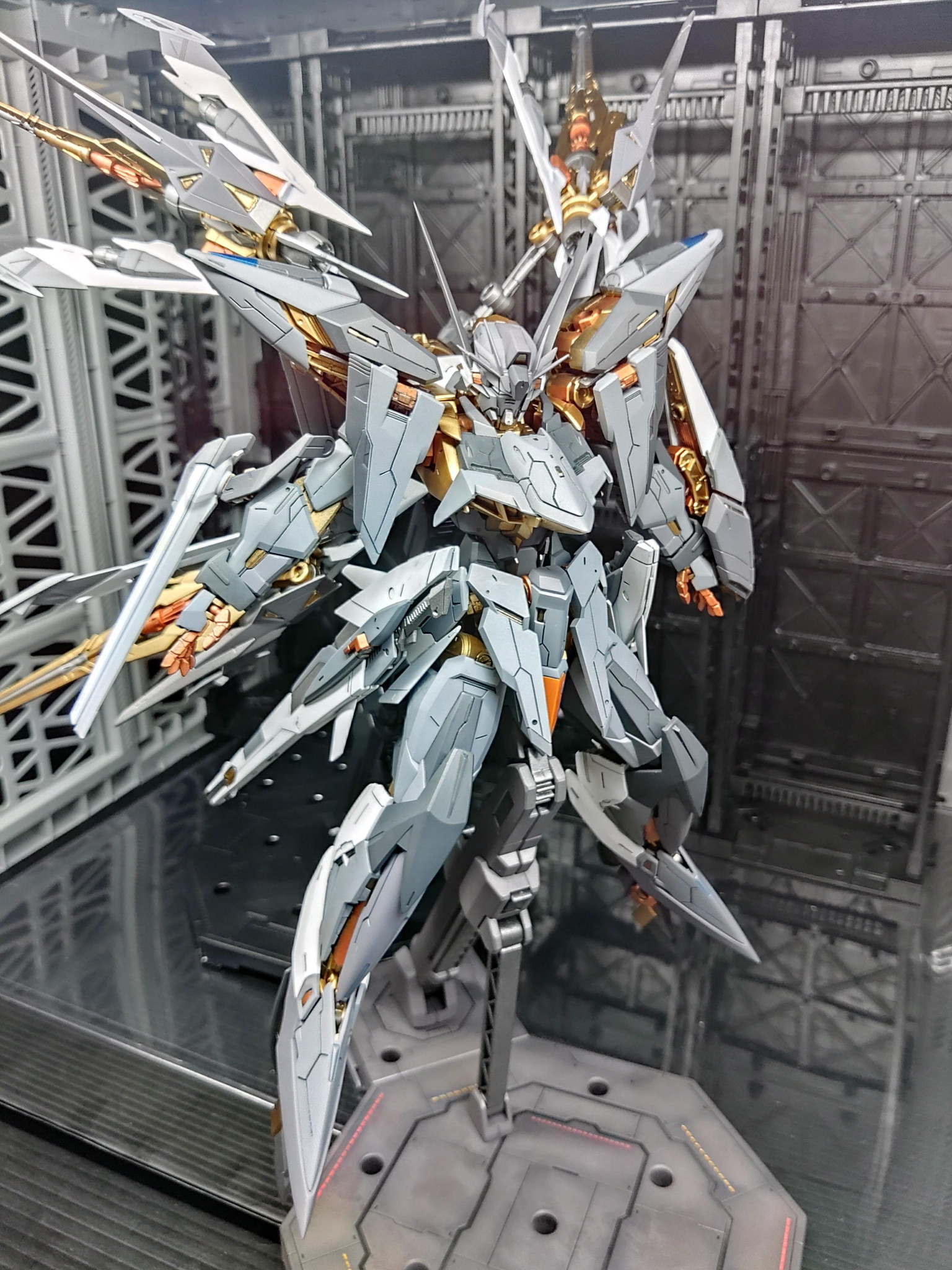 MG エクリプスガンダム 全塗装 小改造 ～おはようございます、戦闘行動