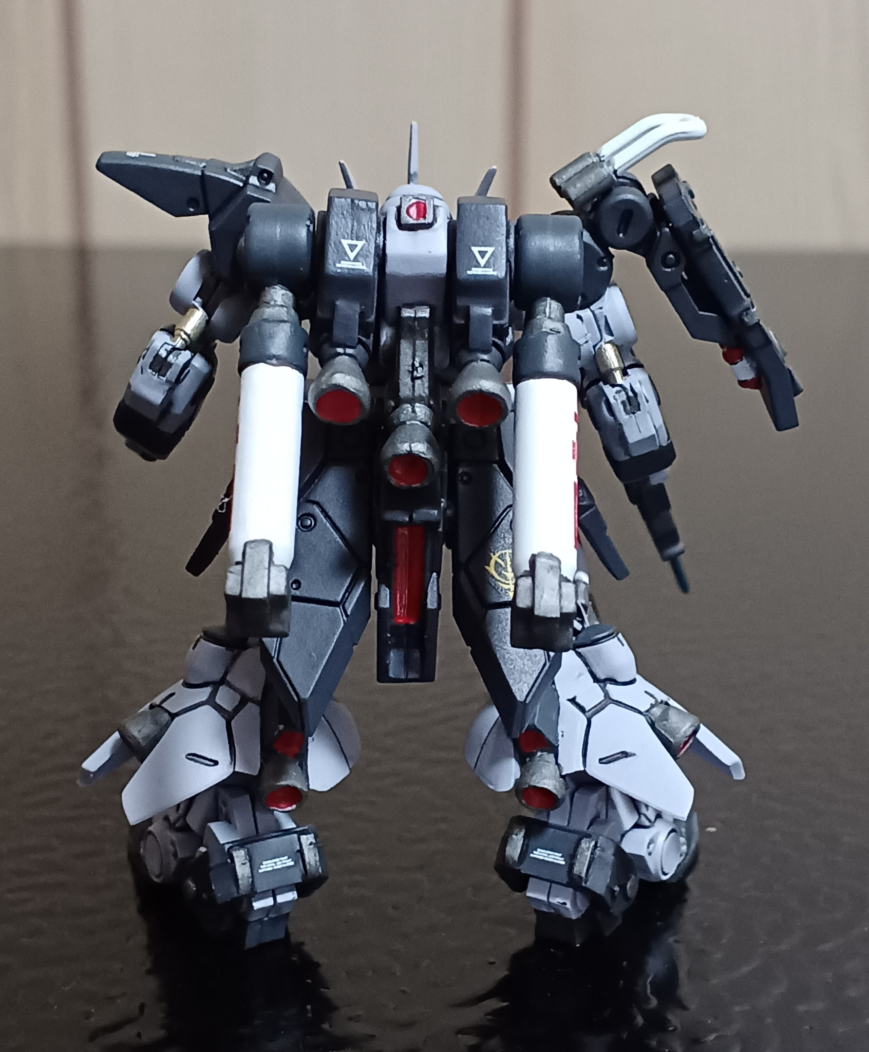 009-2 AMX-011 ZAKU Ⅲ / (GUNDAM ARTIFACT)より｜強化しすぎた