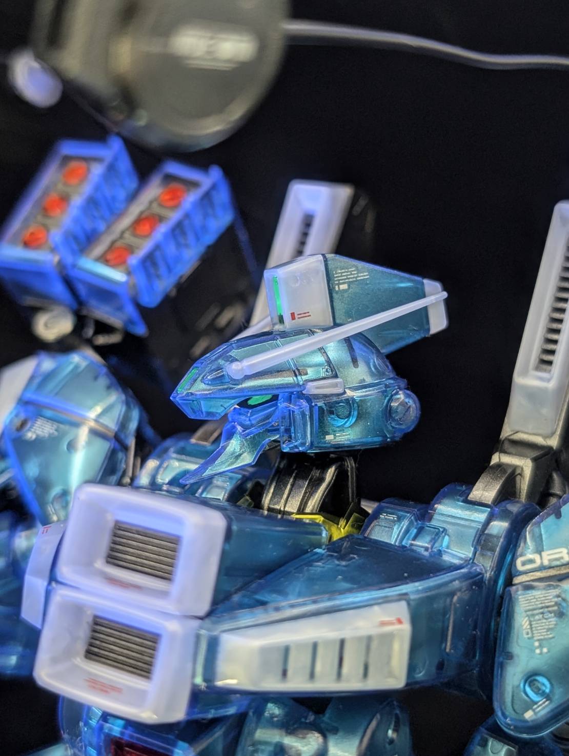 ガンベ限定 MG 1/100 ガンダム Mk-V クリアカラー メカニカルコア