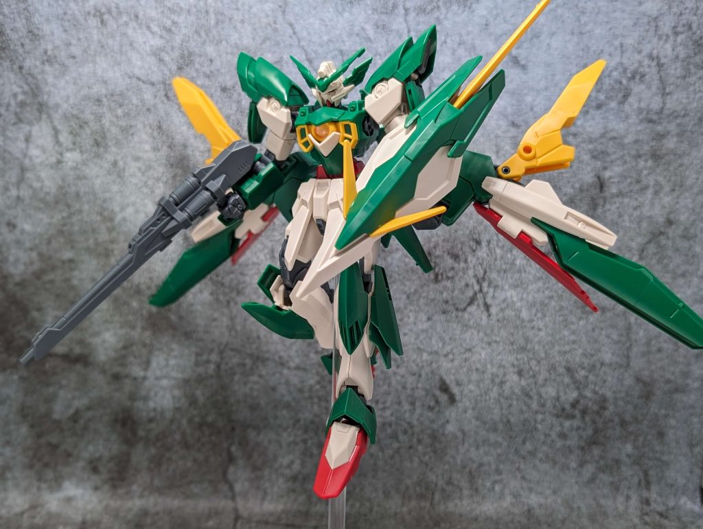 HGBF 1/144 ガンダムフェニーチェリベルタ レビュー
