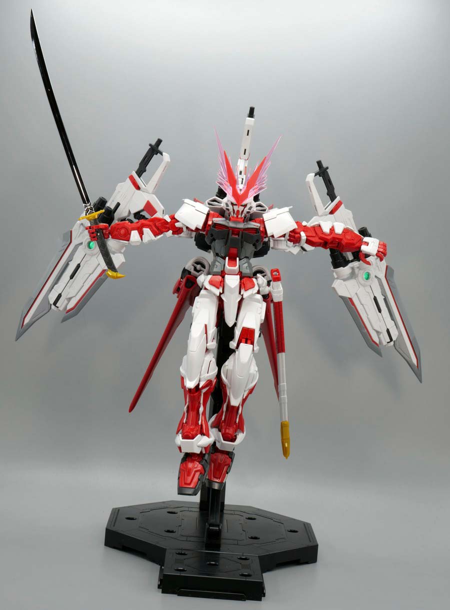 ガンプラ】MG 1/100 ガンダムアストレイ レッドドラゴン レビュー