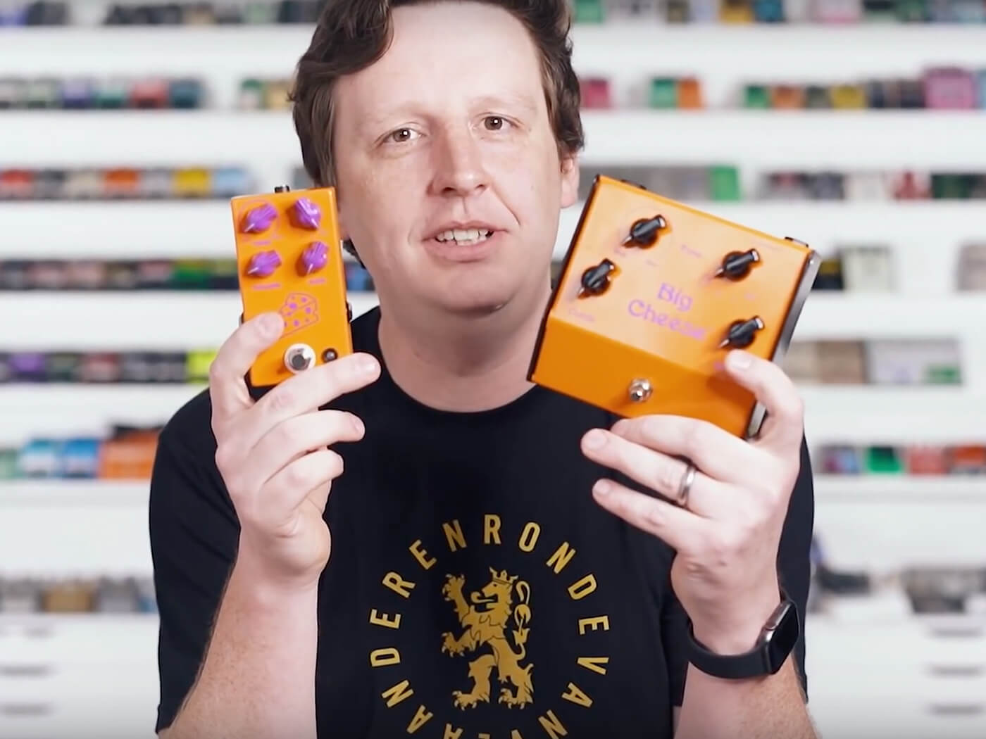 JHS pedals unveils a cheesy remake of a 90s classic