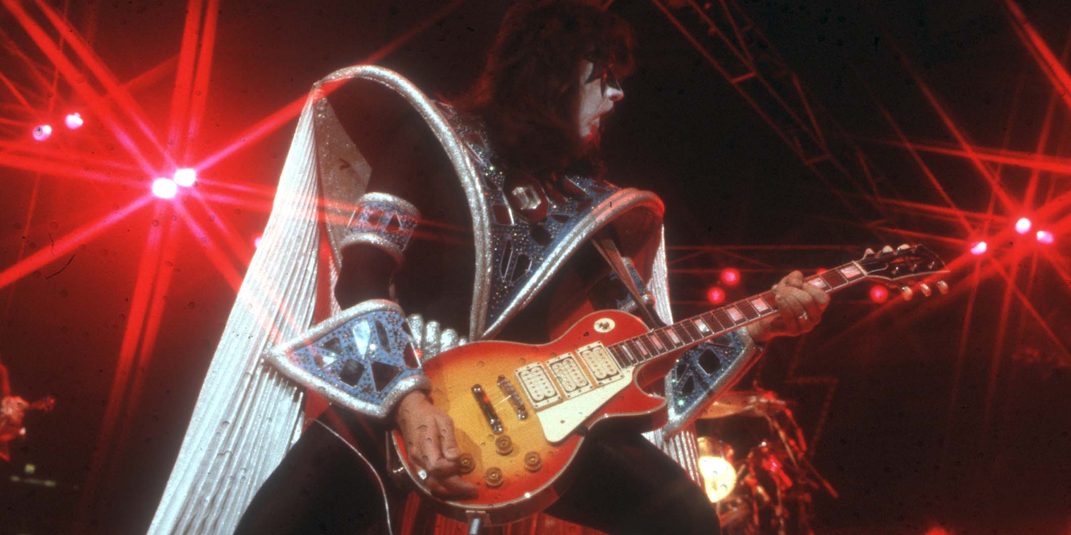 KISSのエース・フレーリーと“Budokan Les Paul” 日本のロック・キッズ