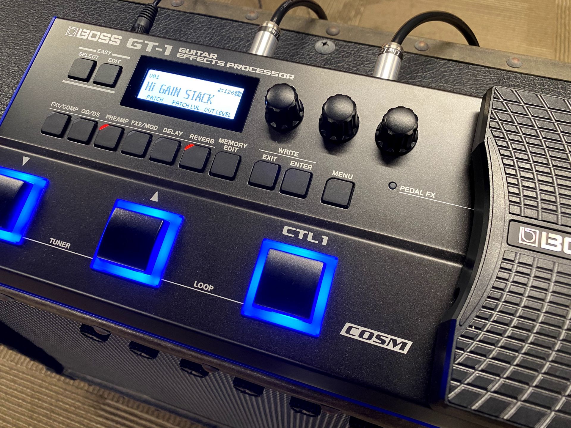 とらさん専用BOSS GT-1 マルチエフェクター 動作確認済み - メルカリ