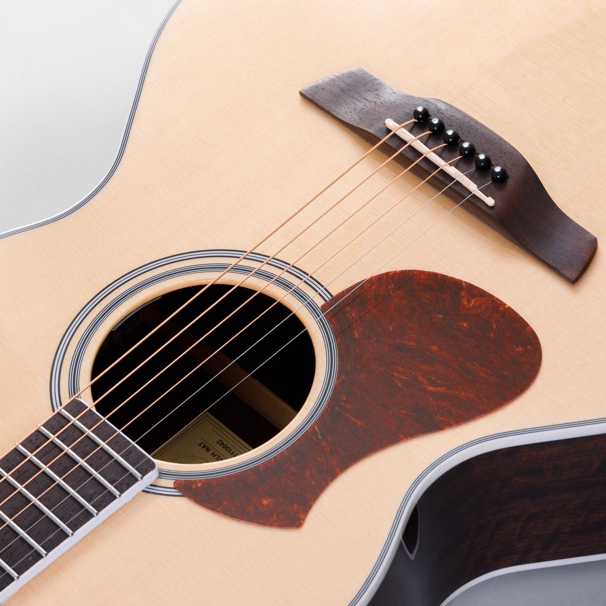 James J-450A/LH｜小ぶりで扱いやすいエレアコに左利きの方用モデルが