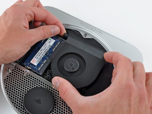 Mac Mini Mid 2010ファンの交換 - iFixit 修理ガイド