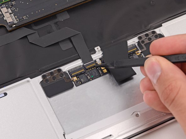 MacBook Air 11インチ Mid 2011 トラックパッドの交換 - iFixit 修理ガイド