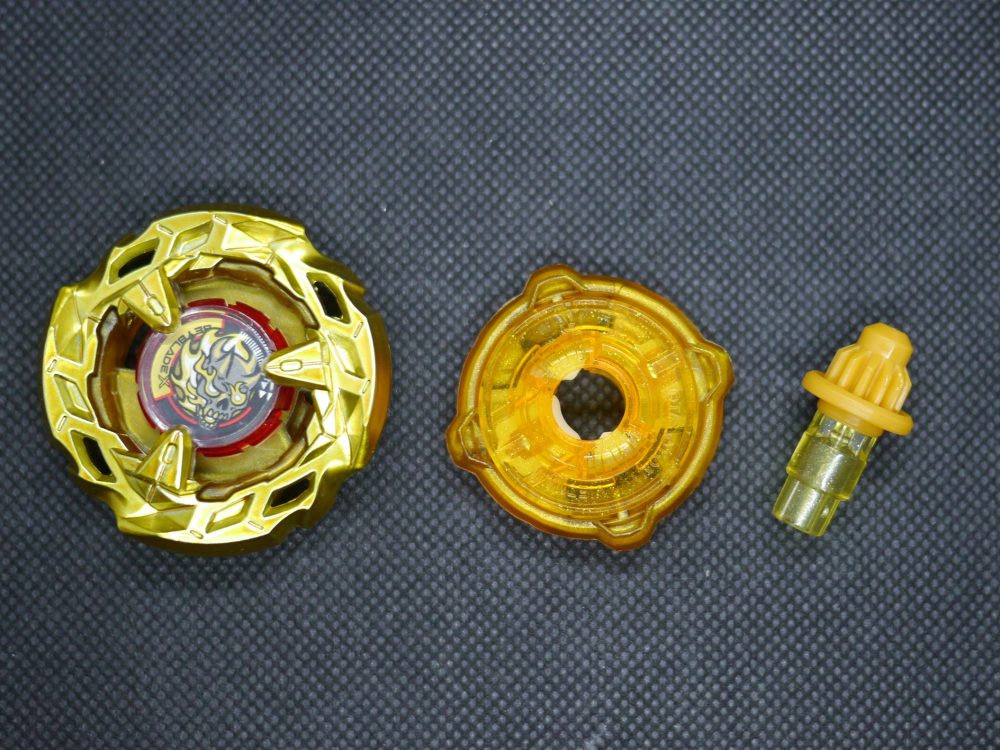 ベイブレードX】BX-00 ヘルズサイズ4-60T(メタルコート:ゴールド) 開封