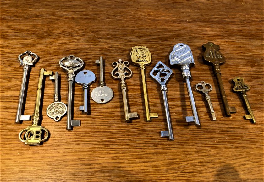 ピアノの鍵 | 浜松ピアノ社