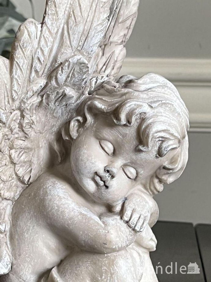 フランスアンティーク調のオブジェ、お昼寝する可愛いエンジェル(n22
