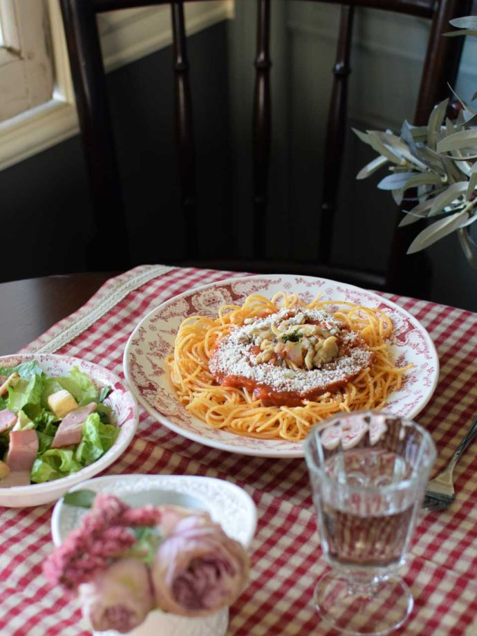 フランスのおしゃれな食器、コントワール・ドゥ・ファミーユのスープ