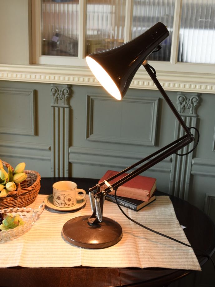 ビンテージのアングルポイズ、ANGLEPOISEのデスクランプ(Apex 90) (z