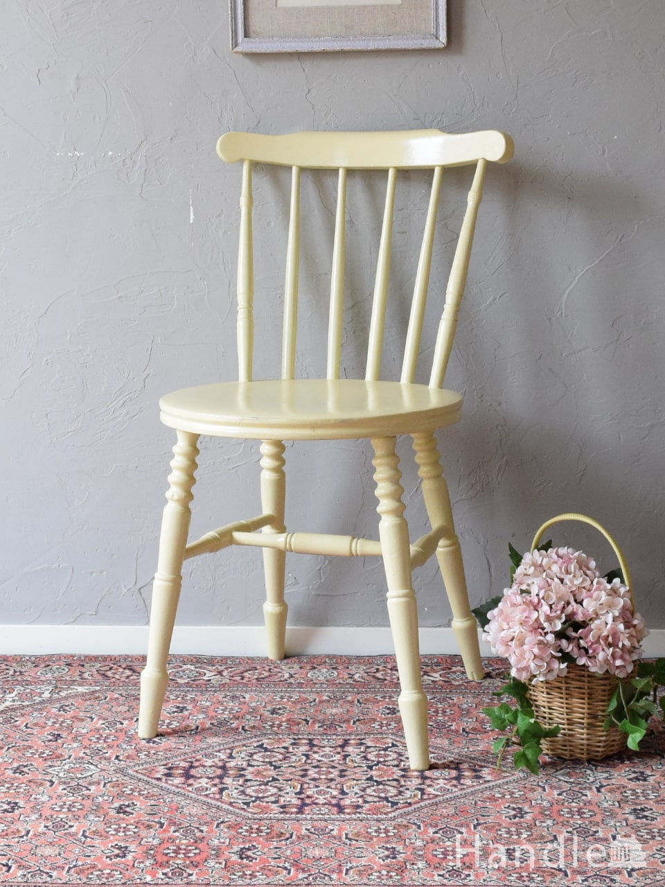 イギリスのオシャレなアンティークのイス、木製のキッチンチェア(k-687