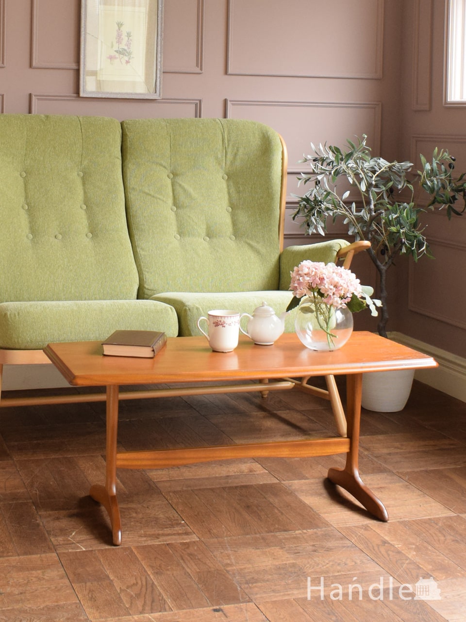 北欧スタイルのヴィンテージテーブル、ミッドセンチュリーのコーヒー