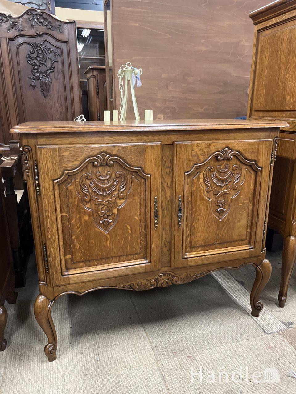 Bombay Company サイドテーブル アンティーク調 クラシック家具