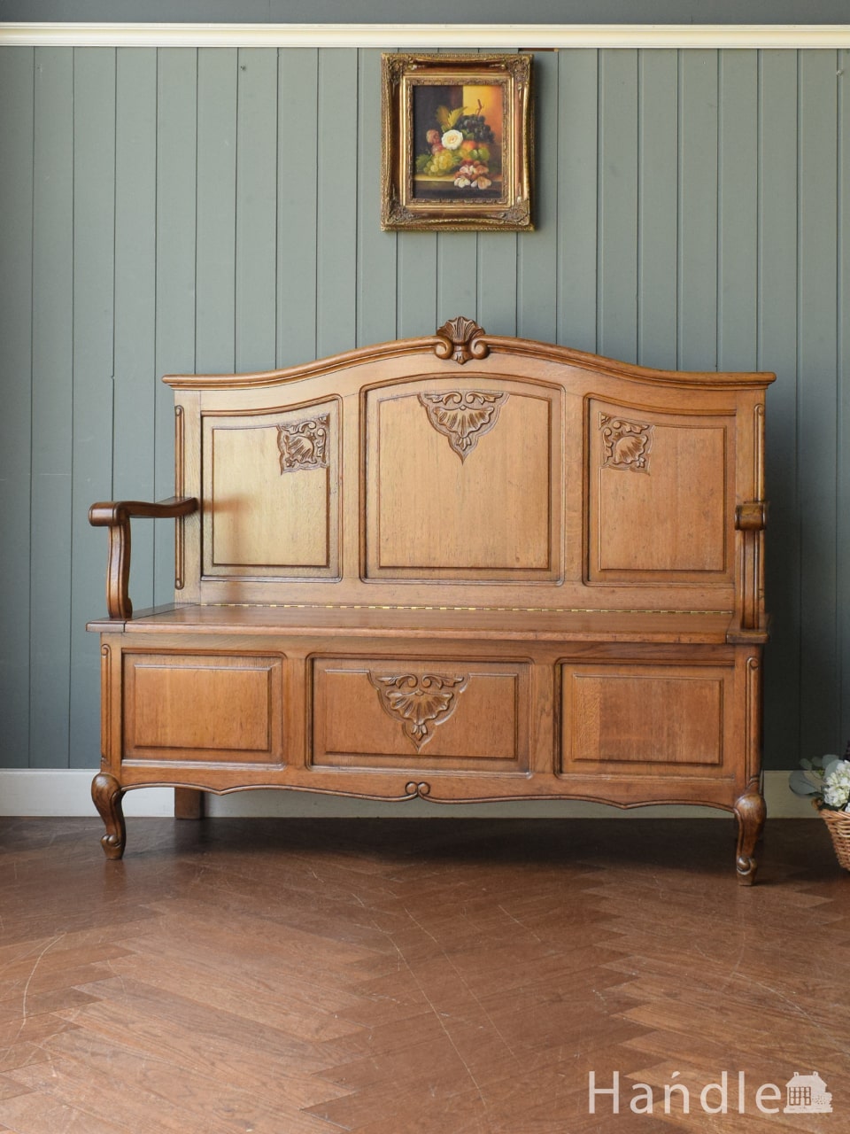 象嵌が美しいアンティークチェア、マホガニー材を使ったセティ（ソファ