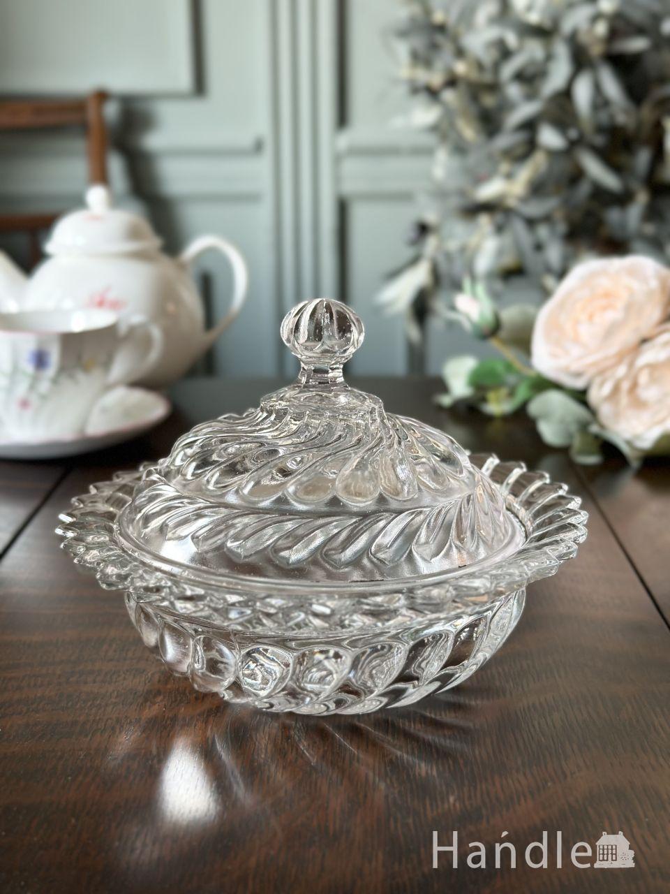 花柄装飾 八角形陶器バスケット