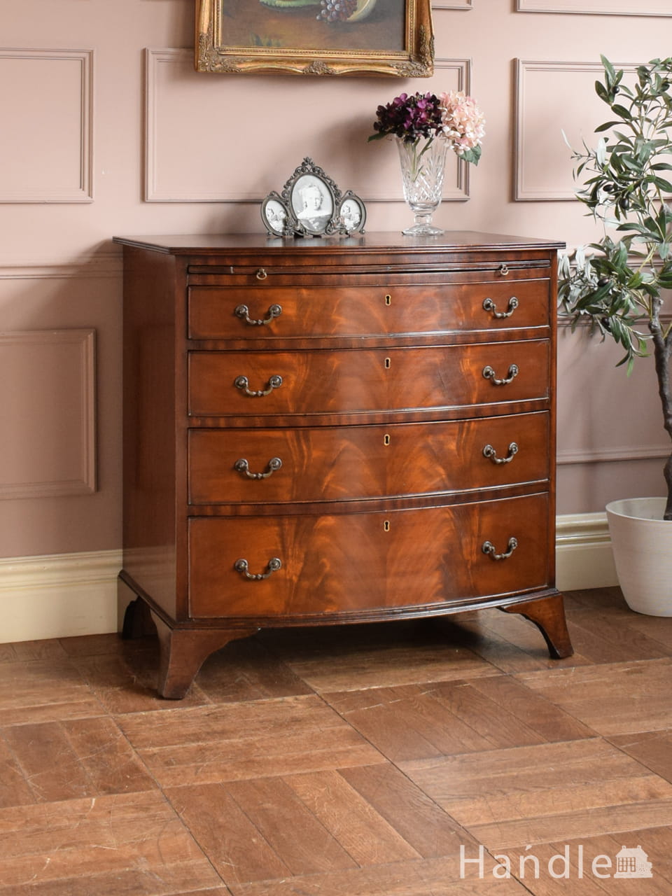 フランスの美しい猫脚チェスト、カギがついたアンティークの家具(j