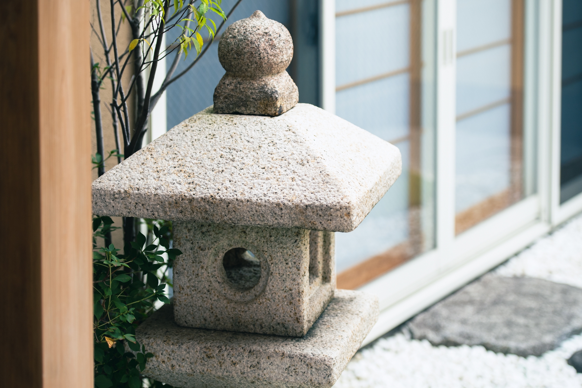 高野素十の有名俳句 20選】ホトトギスの四Sのひとり!!俳句の特徴や人物