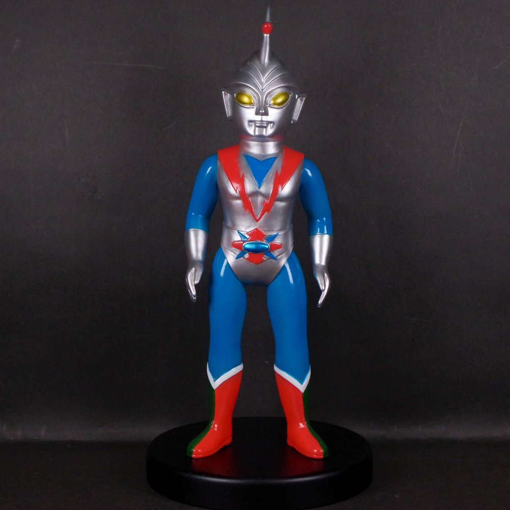 12月20日(金)より受注受付開始】【ブルマァク】ゾーンファイターが登場