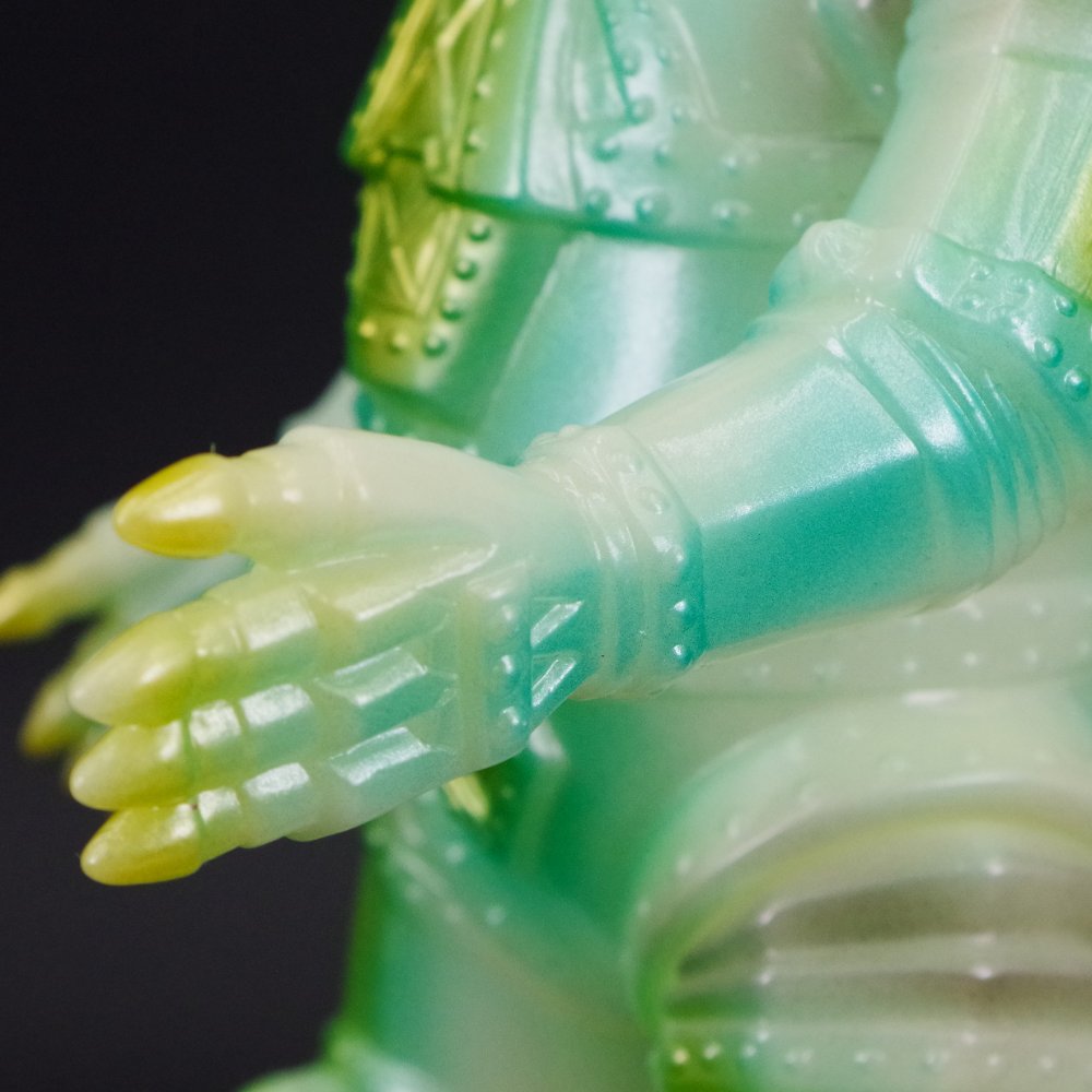 2月21日(金)より受注受付開始】【ブルマァク】メカゴジラ(蓄光グリーン