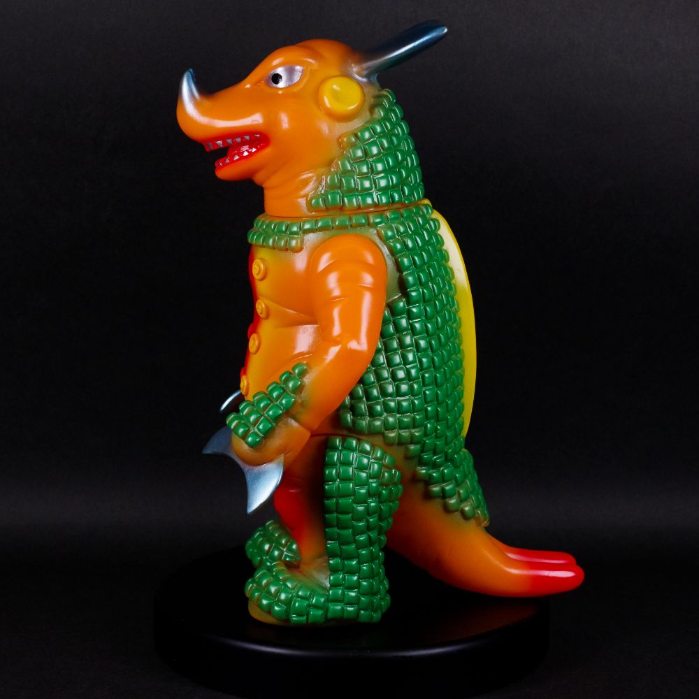 6月11日(日)11時より販売開始】【MAXTOY】からレッドキラー(オレンジ