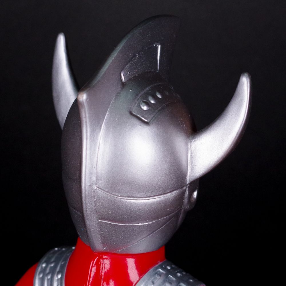 ブルマァク Sウルトラマンタロウ シルバー 8月10日(木)より受注受付