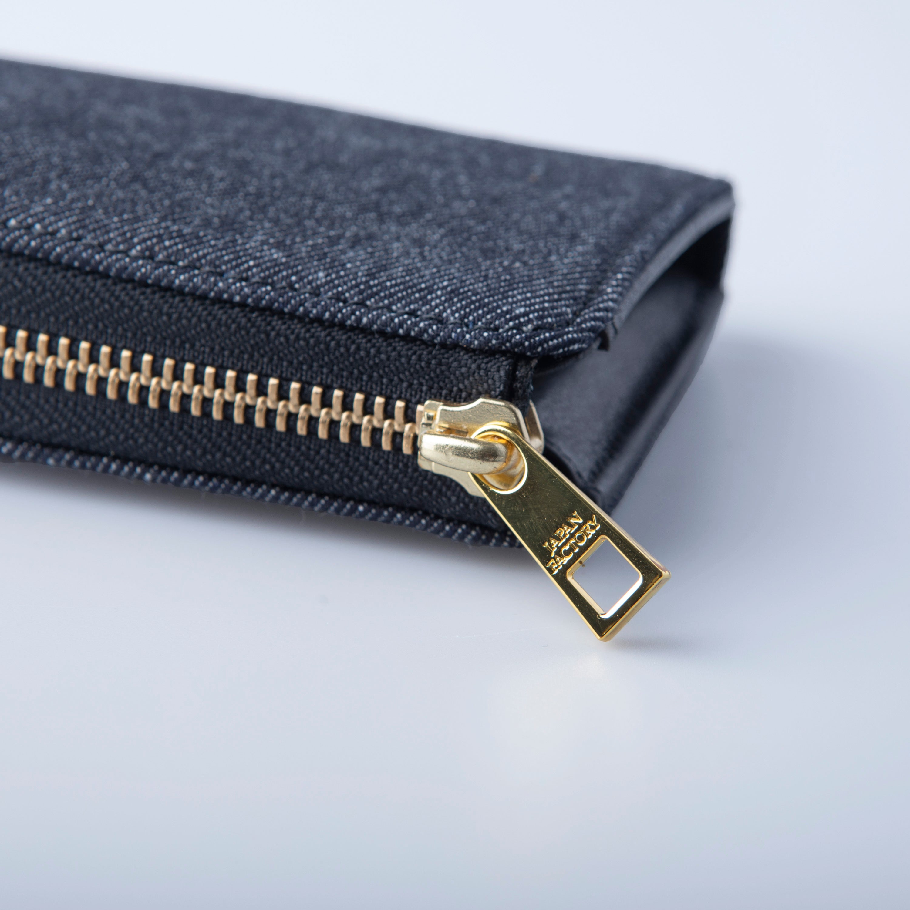 小さい長財布 TIDY2.0 岡山デニム l字ファスナー REAR – Hallelujah