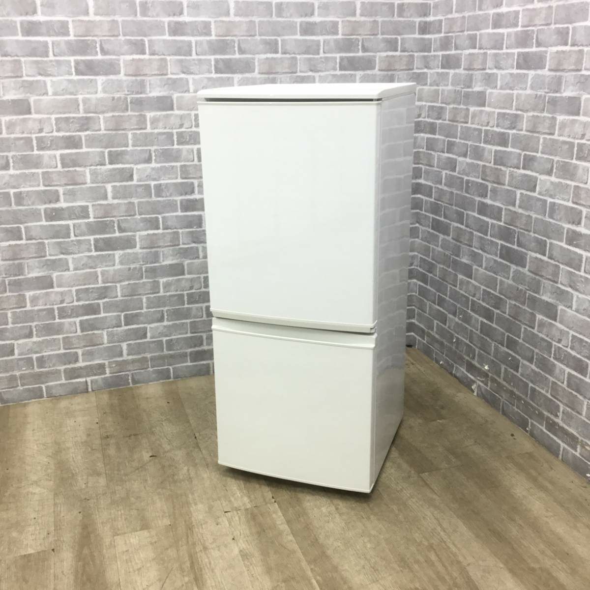 シャープ 冷蔵庫 2ドア 137L つけかえどっちもドア ホワイト SJ-D14C-W