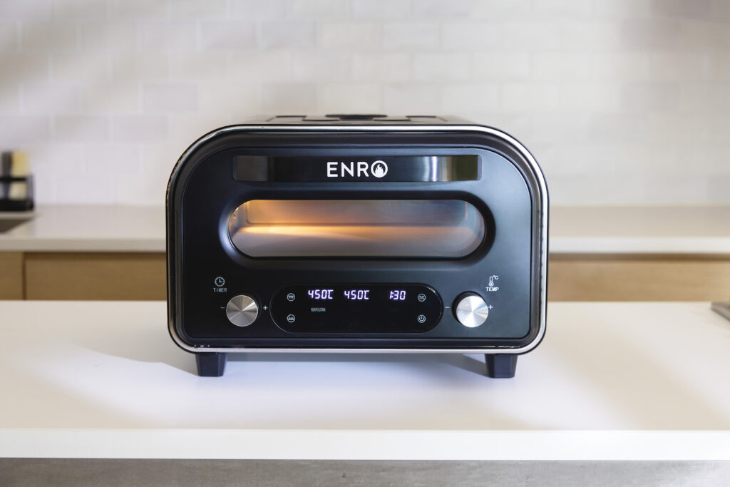 初回分、即日完売の大反響！】最大450℃の家庭用ピザ窯 ENRO『電気式窯