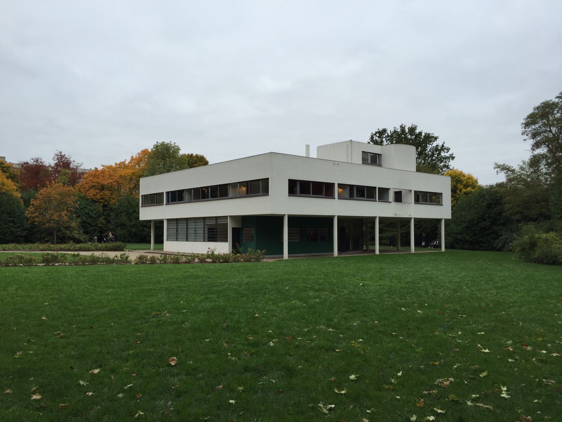 近代建築の巨匠ル・コルビュジエの建築思想が詰め込まれた傑作住宅