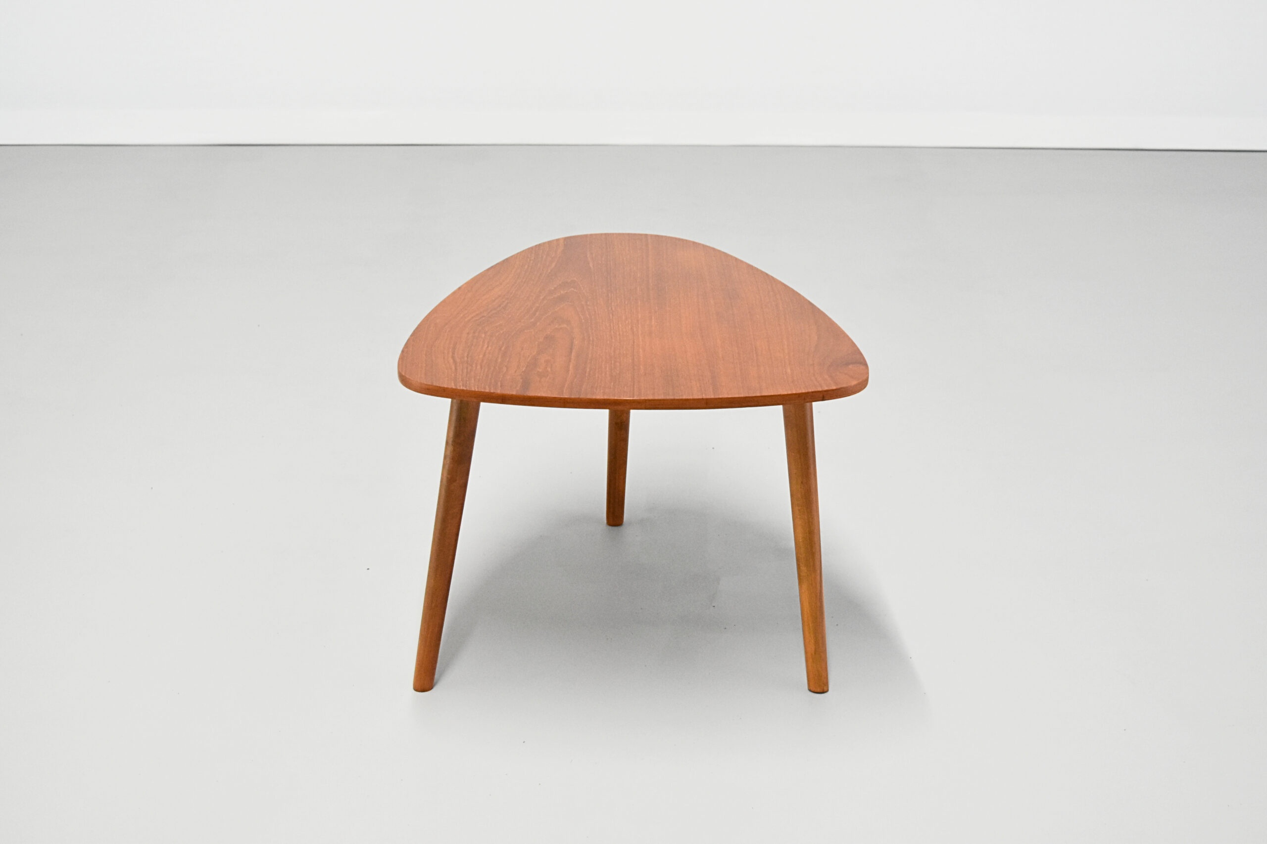 サイドテーブル/チーク・ビーチ - 橋本家具工芸株式会社