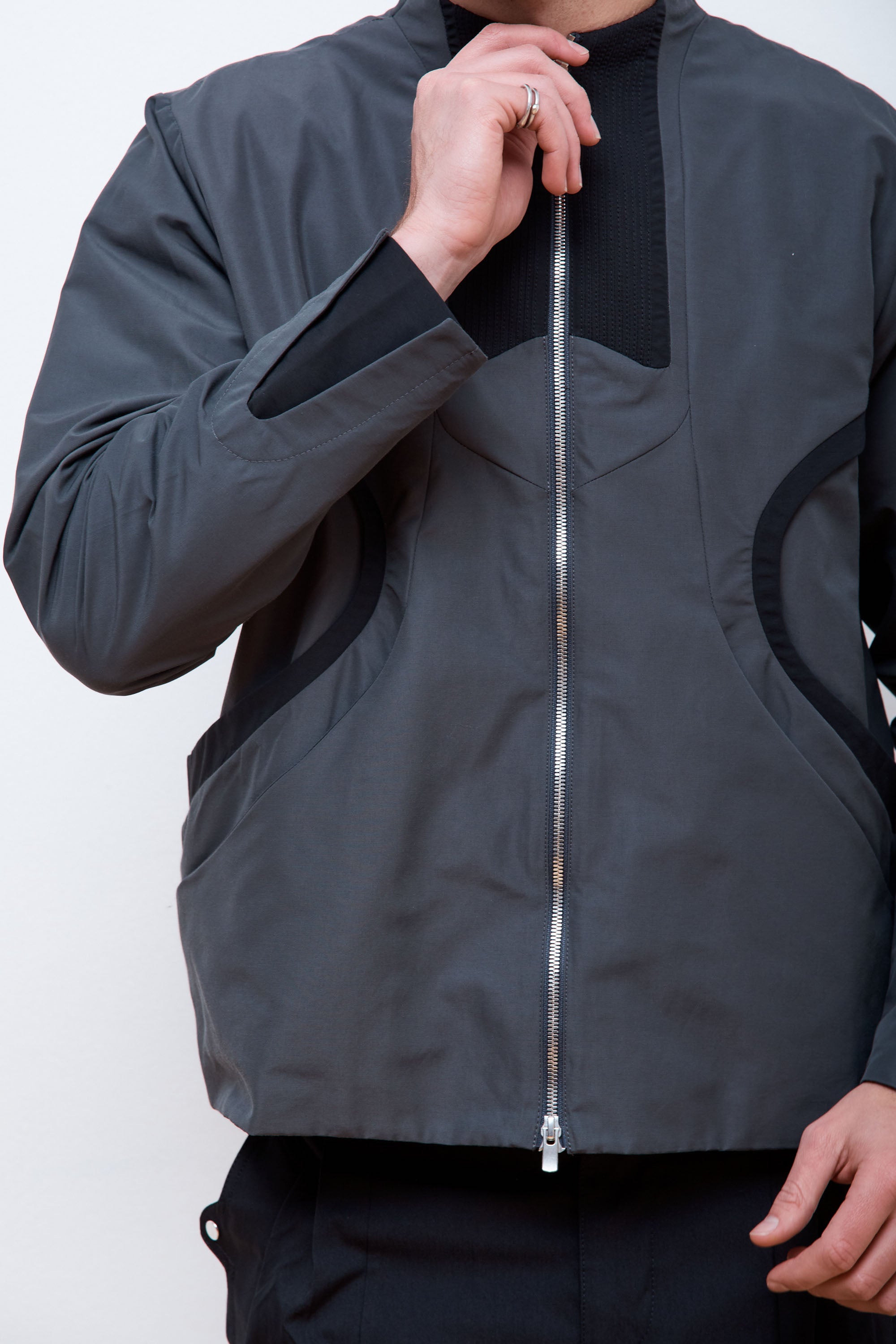 _J.L-A.L_ Pasve Jacket Black Grey