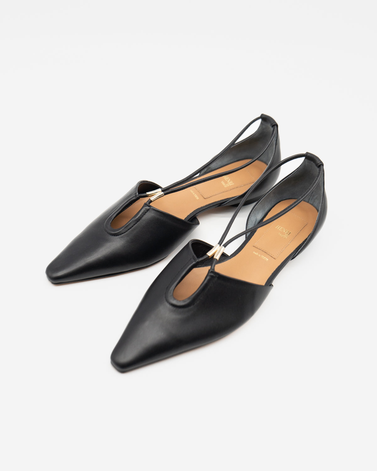 Mimosa Black l ポインテッド パンプス ブラック - HENRI EN VARGO