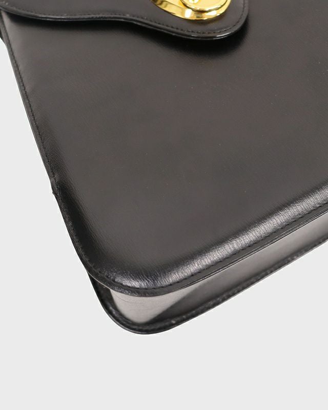 GIVENCHY ガンチーニ金具レザーハンドバッグ | Hedy