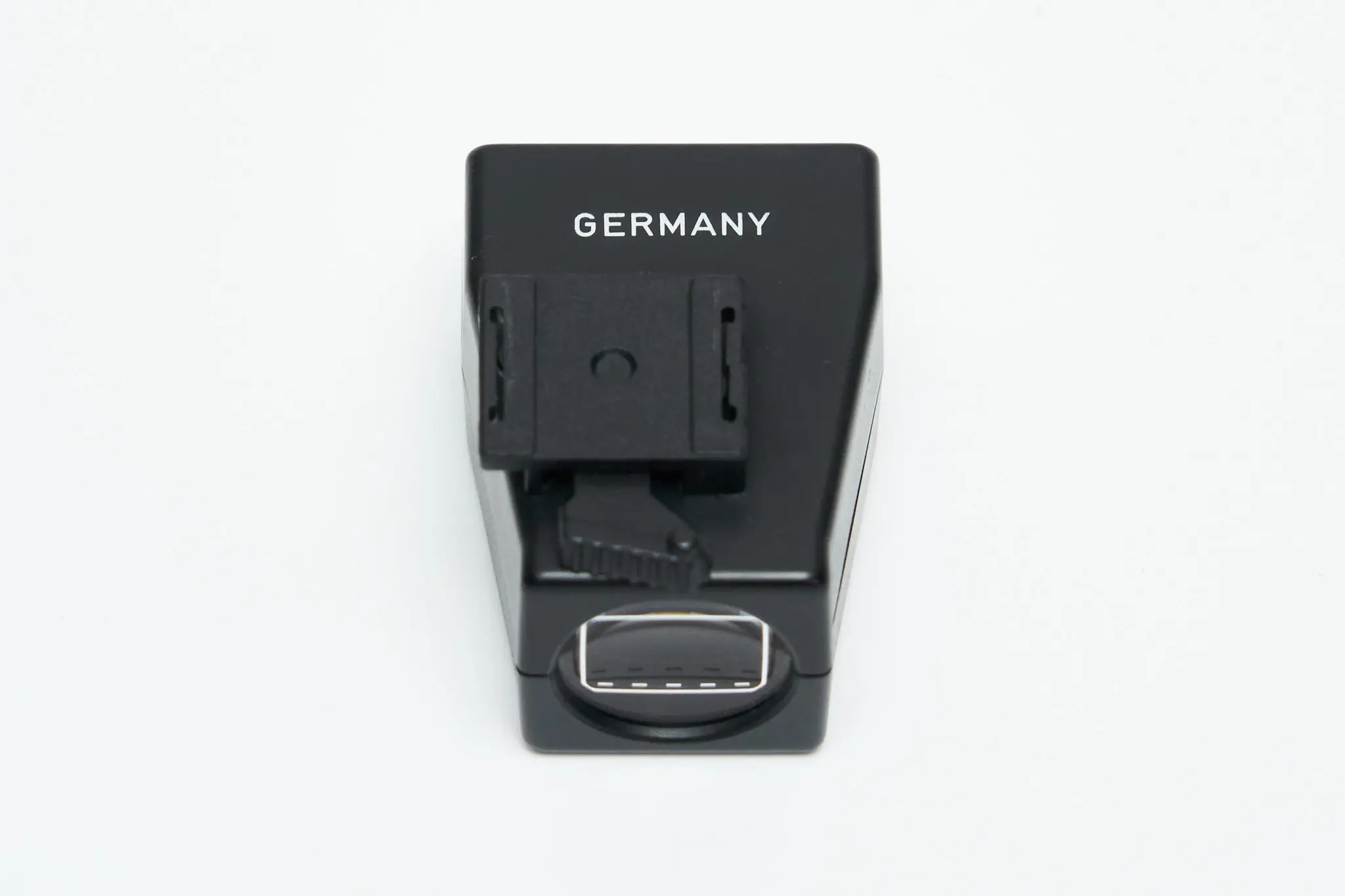 Leica純正のプラスチック製ビューファインダー(12009)を買ってみた