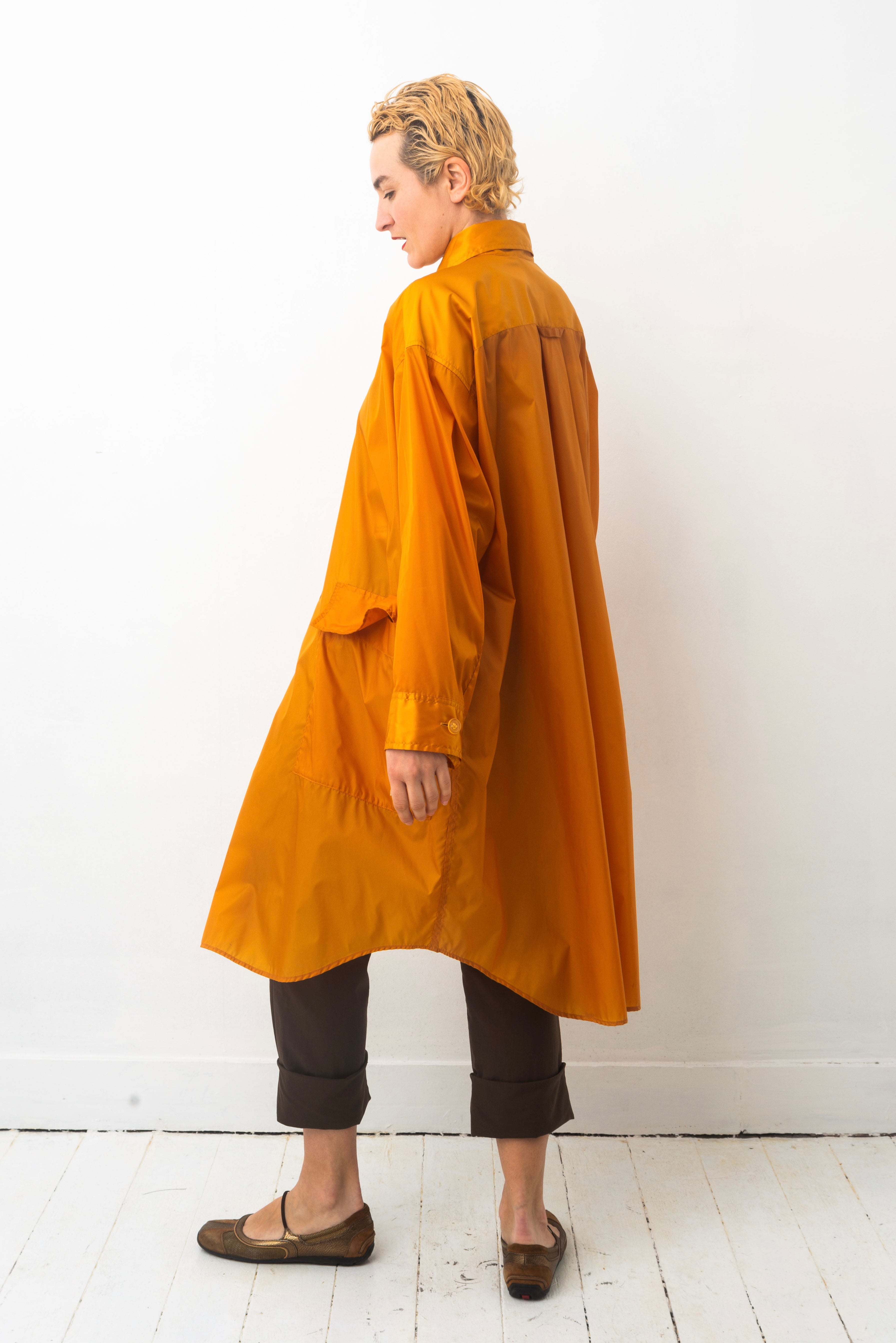 Issey Miyake Windcoat in orange nylon from the 90's – Heterodoxa_