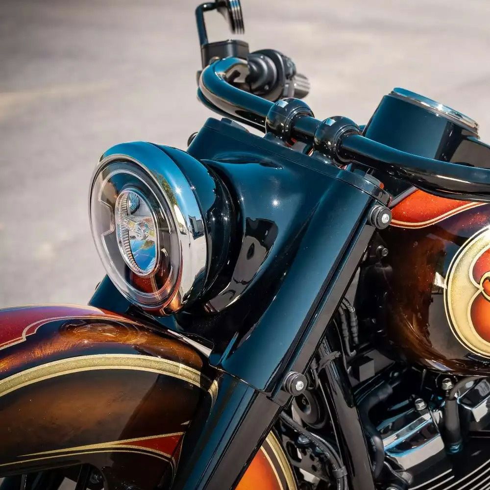 ハーレー M8 ソフテイル ヘリテイジクラシック、デラックス ヘッド