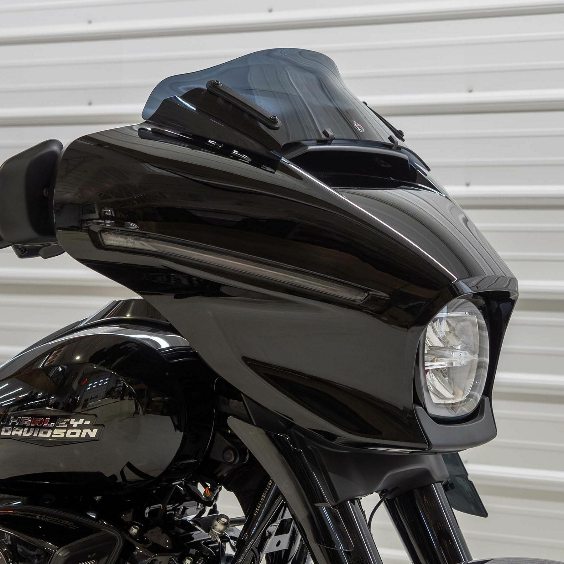 クロックワークス FLAREウインドシールド 6.5インチ (ダークスモーク