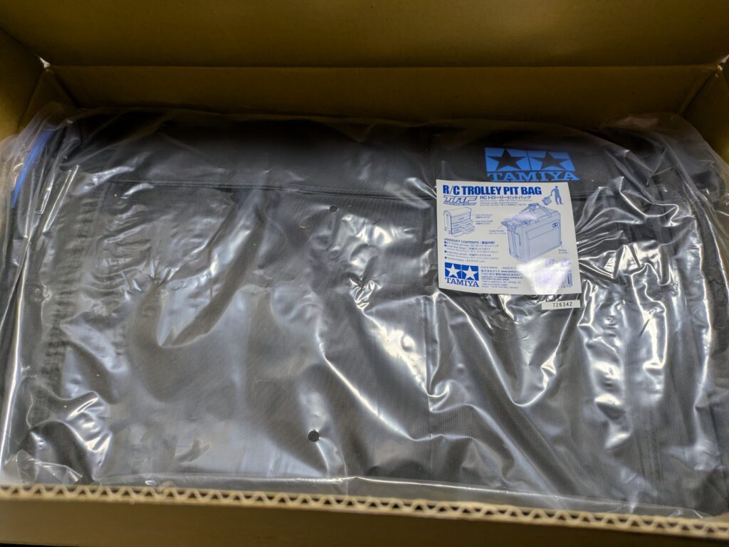 タミヤのRCトローリーピットバッグを買った話し | 北海道ホビーカレンダー