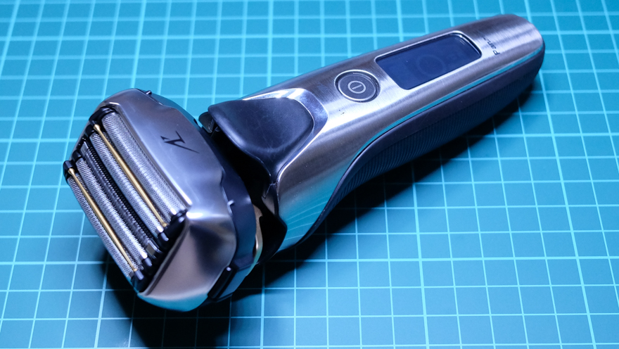 Panasonic ラムダッシュ5枚刃(ES-LV9A-S)のバッテリー交換方法 | 髭