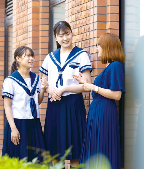 制服 | 制服・スクールライフ | 大阪成蹊女子高等学校