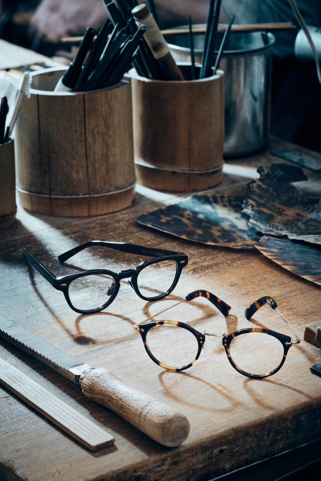 EYEVAN特注のべっ甲眼鏡が登場 | HIGHSNOBIETY.JP（ハイスノバイエティ）