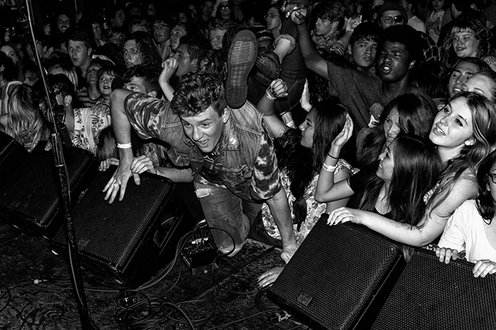 エディ・スリマン写真展「サン オブ サウンド」開催 ミュージシャンの