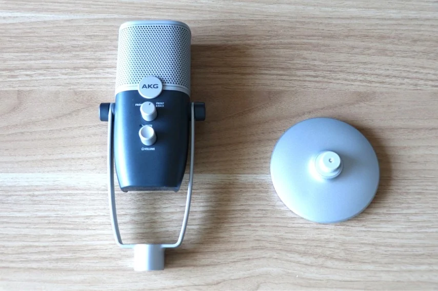 AKG Ara-Y3をレビュー。難しい設定不要で高音質なUSBマイク | 弾き語り