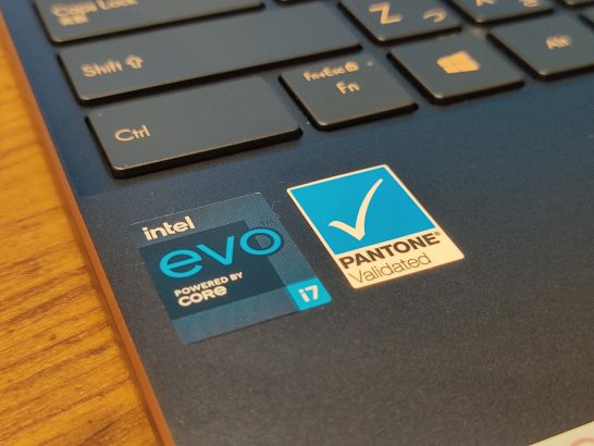 ZenBook S UX393EA 画面比率3：2の実用的なプレミアムノートPC | hipc.jp