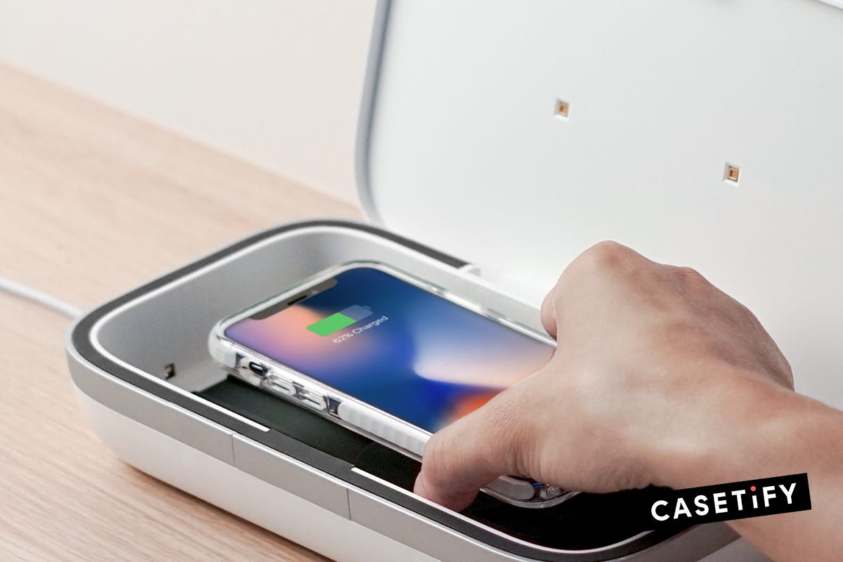 CASETiFY」からスマホ用UVサニタイザーは、ウイルス撃退と同時に利益を