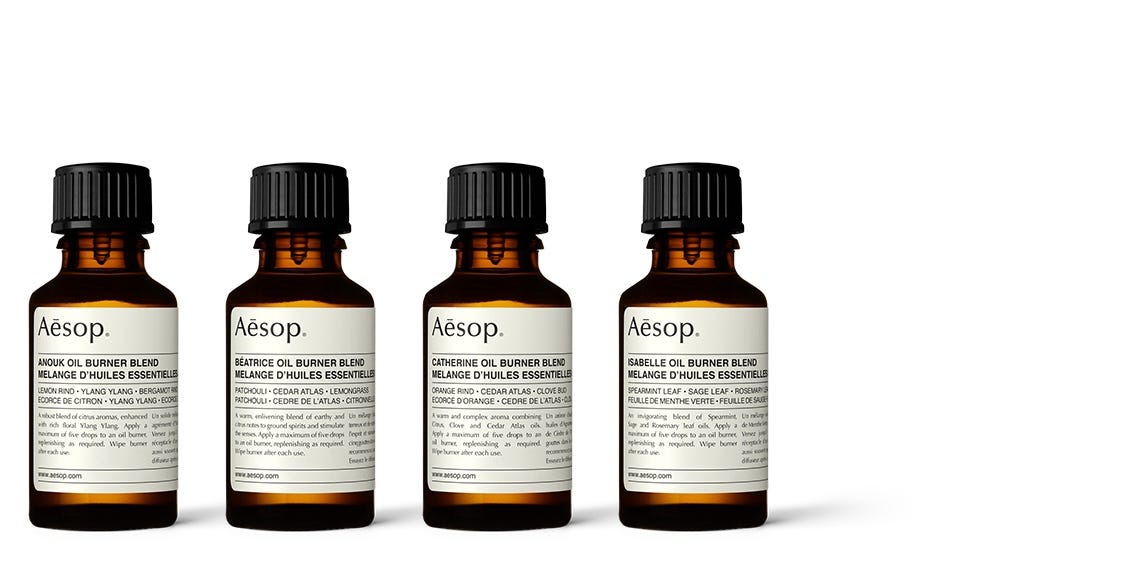 イソップ」が2種類の新作オイルバーナーブレンドを発売 | ELLE DECOR