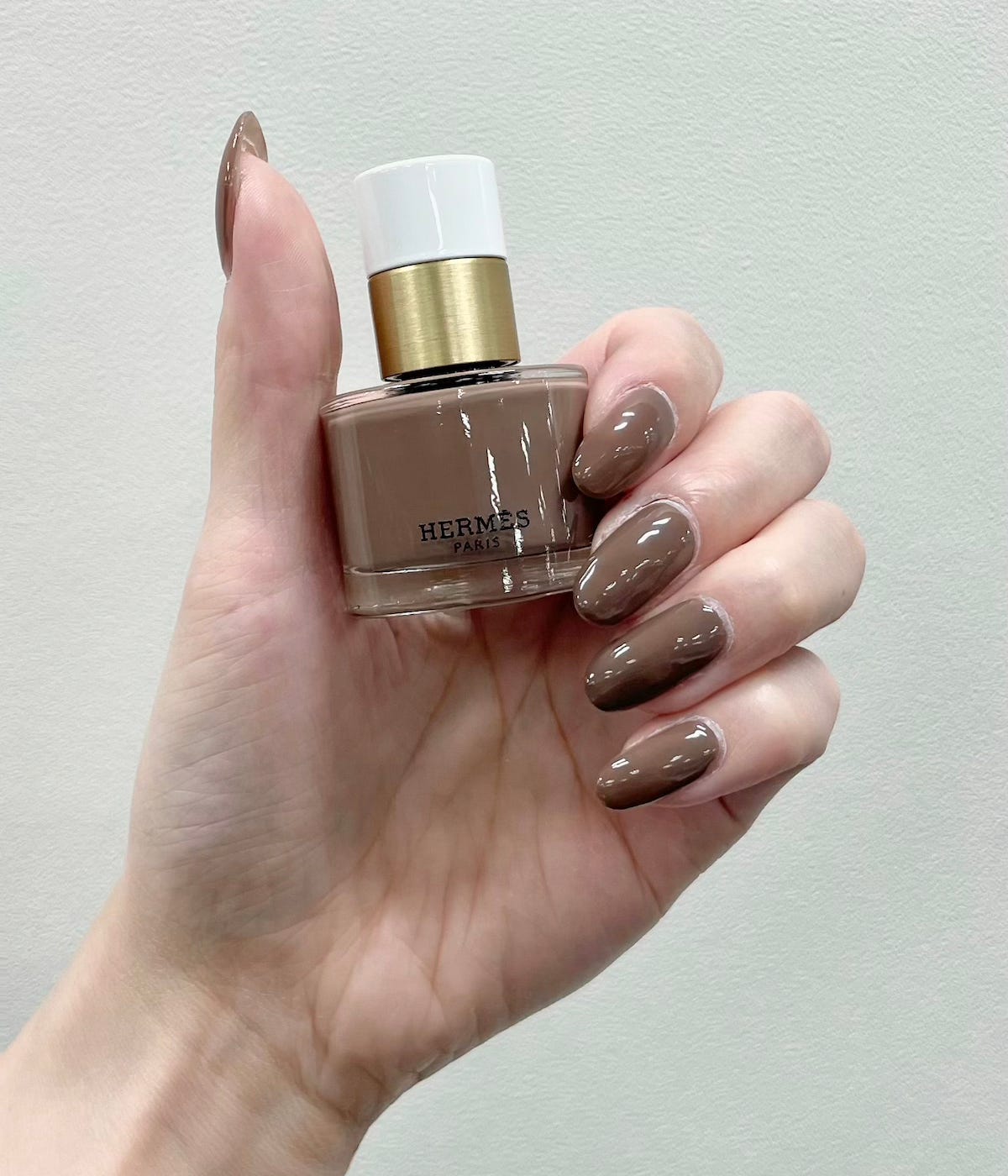 EDITOR'S EYE】 指先にリュクスを纏う「エルメス」のネイルカラー